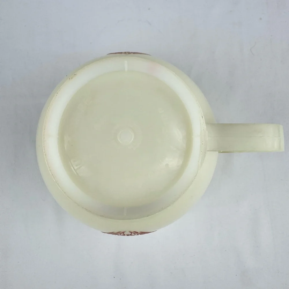 Vintage 1970’s Tupperware Mix-N-Stor 8-cup measuring pitcher